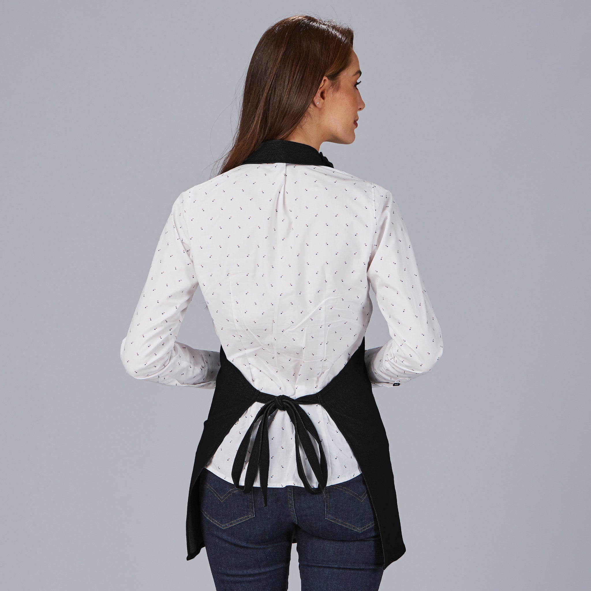 DELANTAL BISTRO SARGA POLIESTER 80X65 CM.1 bolsillo delantero. 1 bolsillo bolígrafo en pecho. Sistema de cierre con botón de pastilla. 80x65 cm. - Imagen 38