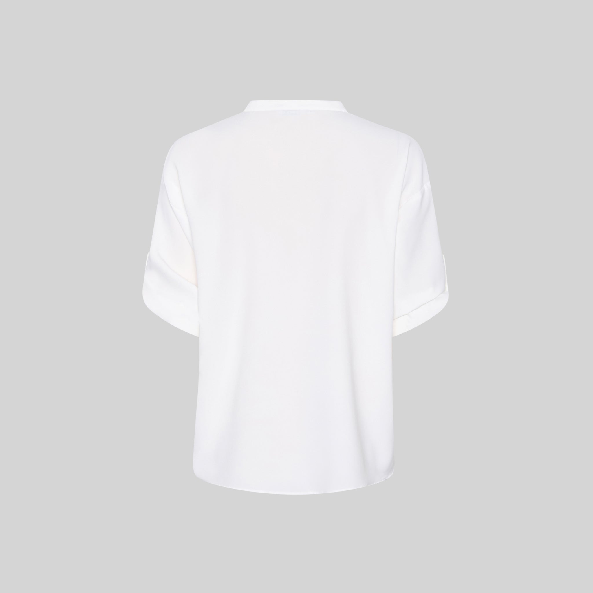 BLUSA MUJER MANGA ROLL UP MICAELA.Manga regulable, botón presión. Plana lisa. Breeze. Largo aprox.: 66 cm. M3: HOLGADA. - Imagen 8